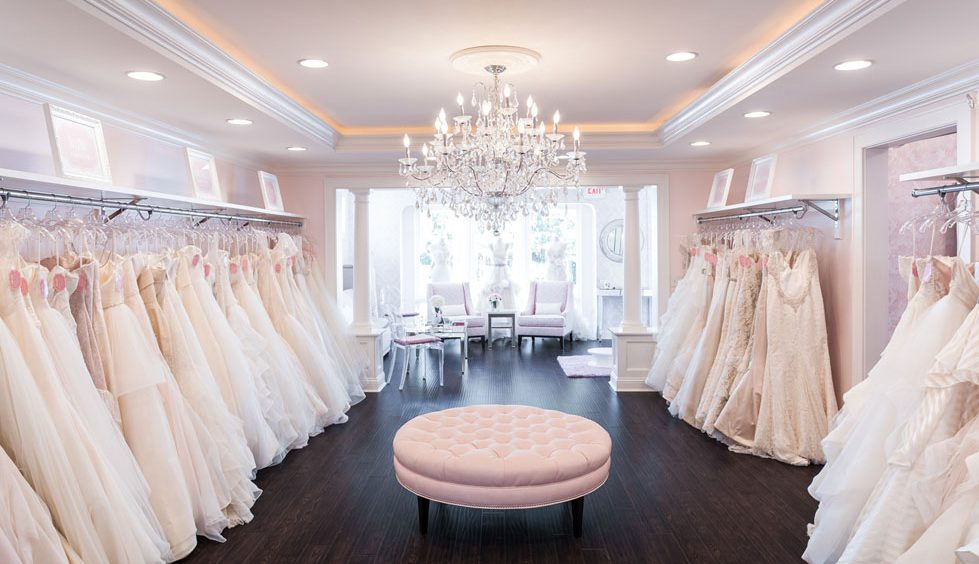  Purchase wedding dress 